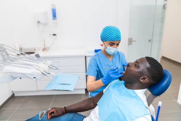Best Emergency Tooth Extraction in Broadview, IL